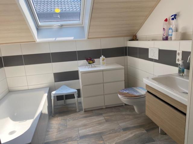 Ferienwohnung Sonnenschein Нойвид Экстерьер фото